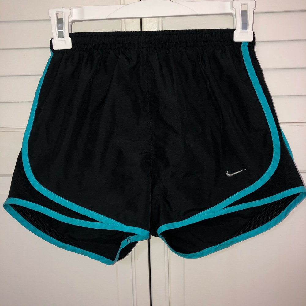 Women’s XS Nike Shorts